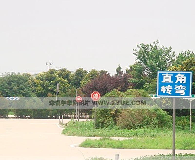 安亭駕校直角轉彎場地