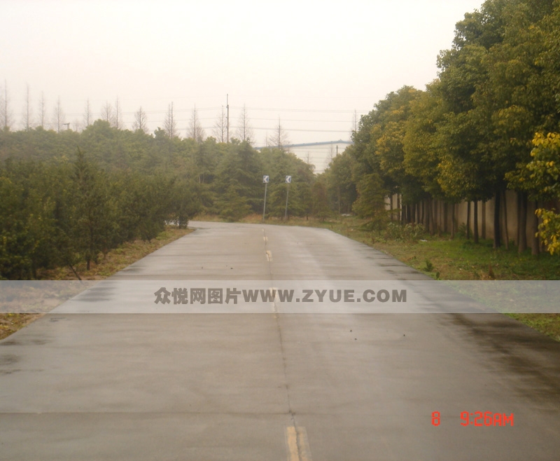 萬隆駕校直角轉(zhuǎn)彎場(chǎng)地
